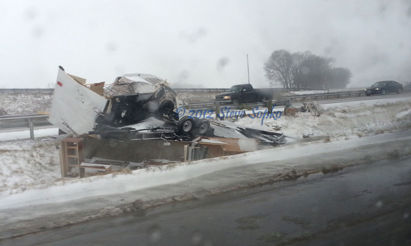 Accident along I-80 in northwestern Ohio - Snowstorm - December 26, 2012